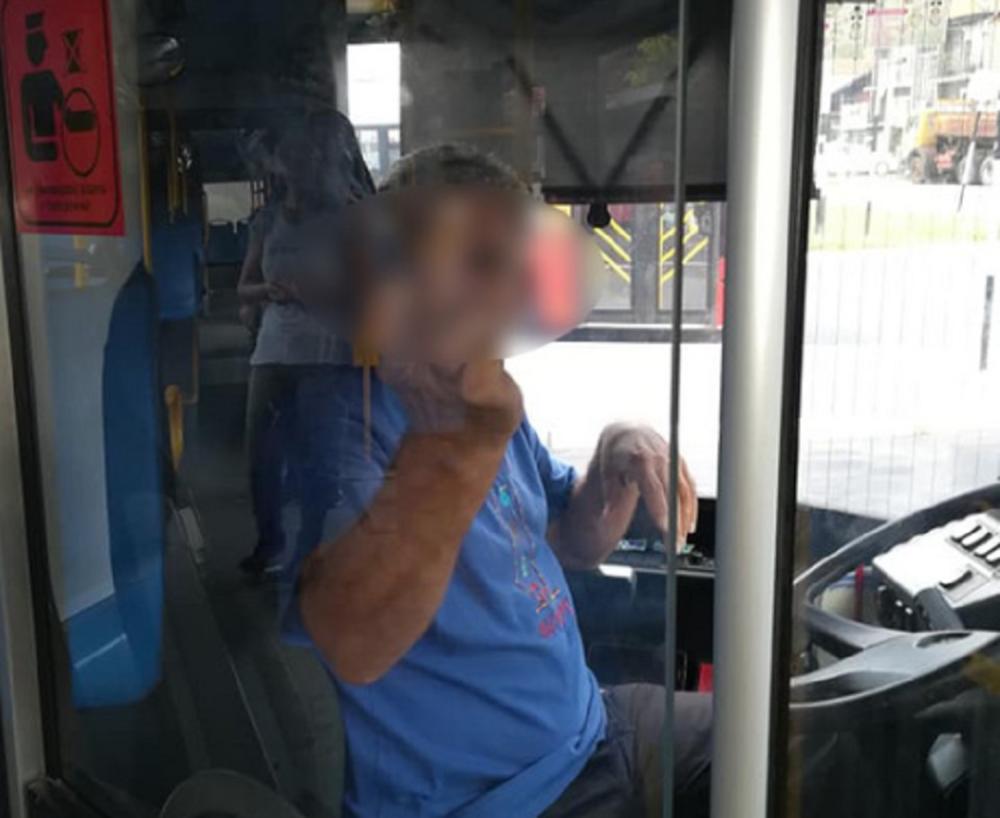 BEZDUŠNI VOZAČ GSP-A IZBACIO INVALIDE IZ AUTOBUSA   