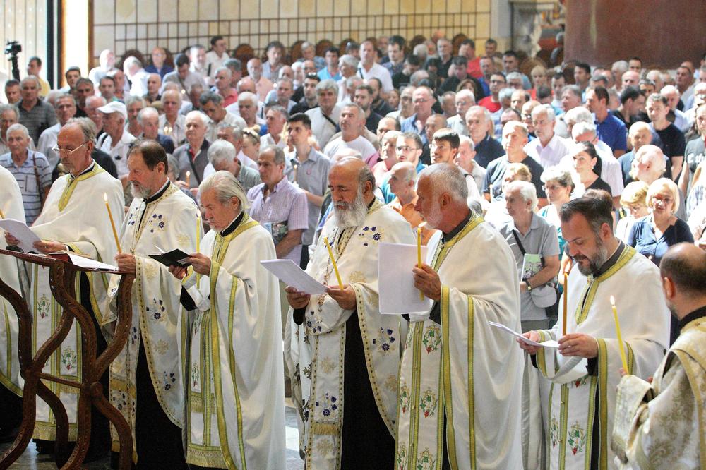 UČILI SU ME DA SU SRBI ANTIHRISTI I DA IH TREBA MRZETI, A JA IH VOLIM JOŠ VIŠE! Pismo Hrvata na godišnjicu Oluje treba da pročita svaki Hrvat, ali i Srbin!