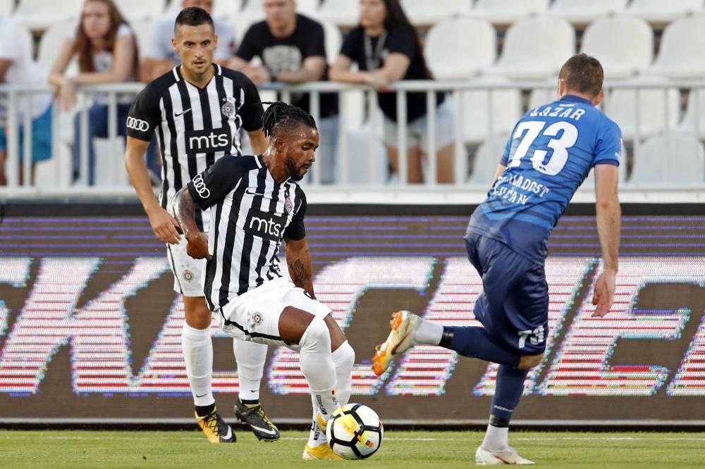 ĐUKIĆ OTIŠAO, SVE OSTALO ISTO: Partizan opet jalov protiv Mladosti, Mirkovića čekaju pune ruke posla! (VIDEO)