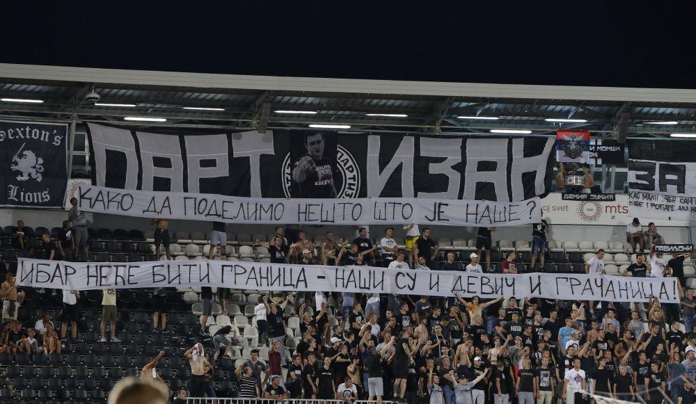 Transparent frakcije Grobara oko Miloša Radisavljevića Kimija  