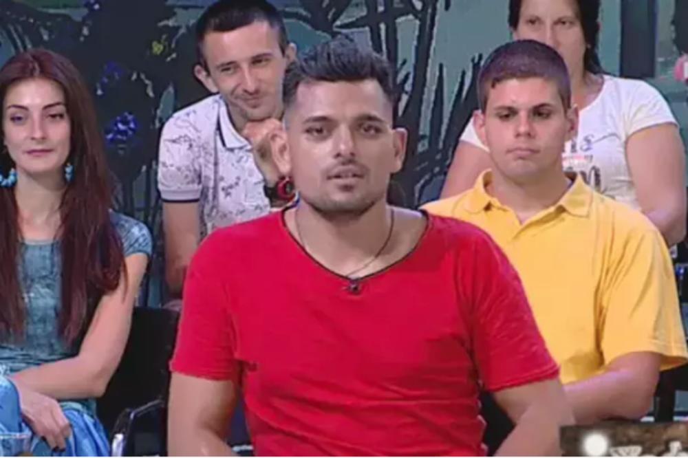 STRASTI IZMEĐU BORE I SARINE MAME SE NE STIŠAVAJU: Nakon njene izjave usledio je njegov ODGOVOR koji niko nije očekivao (VIDEO)