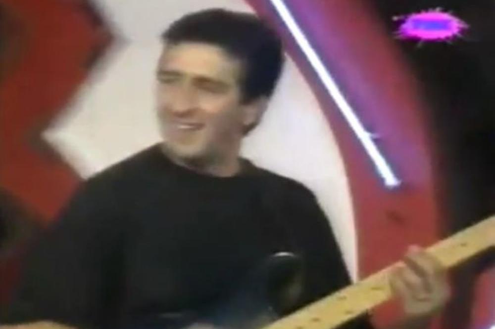 ČIJA LI SI ČIJA, PRELEPA MARIJA! Mnogi su zaboravili da je ovaj HIT 90-ih pevao ON! Otišao je u Nemačku i napravio emisiju koju sada CELA SRBIJA GLEDA!
