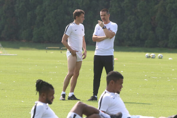 MIRKOVIĆ SPREMIO IZNENAĐENJA: Da li je ovo postava s kojom će novi trener Partizana debitovati protiv Nordsjelanda?!