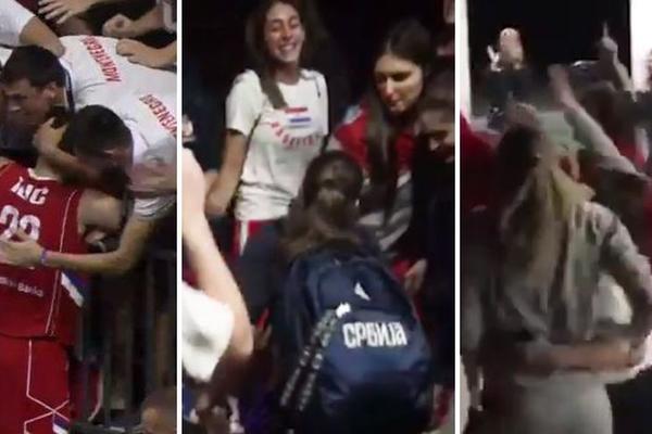 DECA NAS UČE PAMETI! Dečaci i devojčice iz Srbije, Hrvatske, BiH, CG vole se i navijaju kao braća rođena! ONI SU NADA ZA BALKAN BEZ KRVI! (FOTO) (VIDEO)