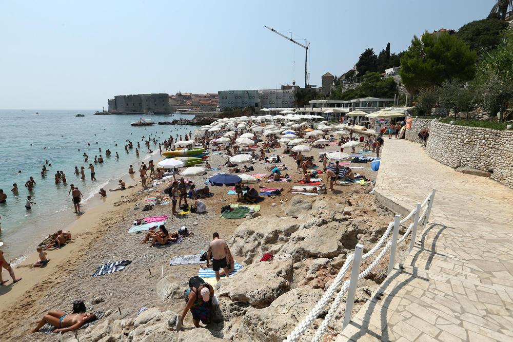 VI STE NAŠI, PA ĆEMO MI PO JUGOSLOVENSKI! Svi pričaju o NOVOJ FORI na hrvatskom primorju!