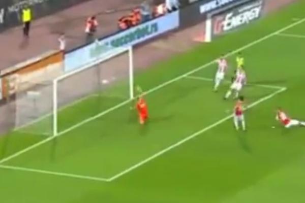 Proslava gola se još nije pošteno završila, a već je usledio hladan tuš! Očajna reakcija odbrane za muk na Marakani! (VIDEO)