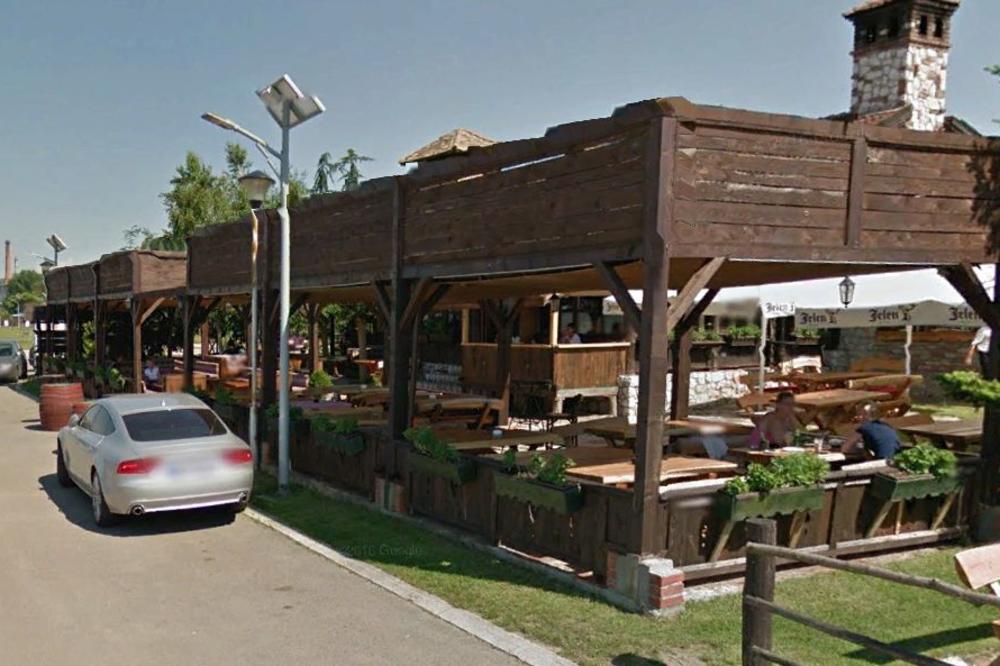 IZGOREO RESTORAN CARSKA OHOTA: Drama na Adi Huji, plamen visok 30 METARA, u gašenju požara učestvovali i VATROGASNI BRODOVI!