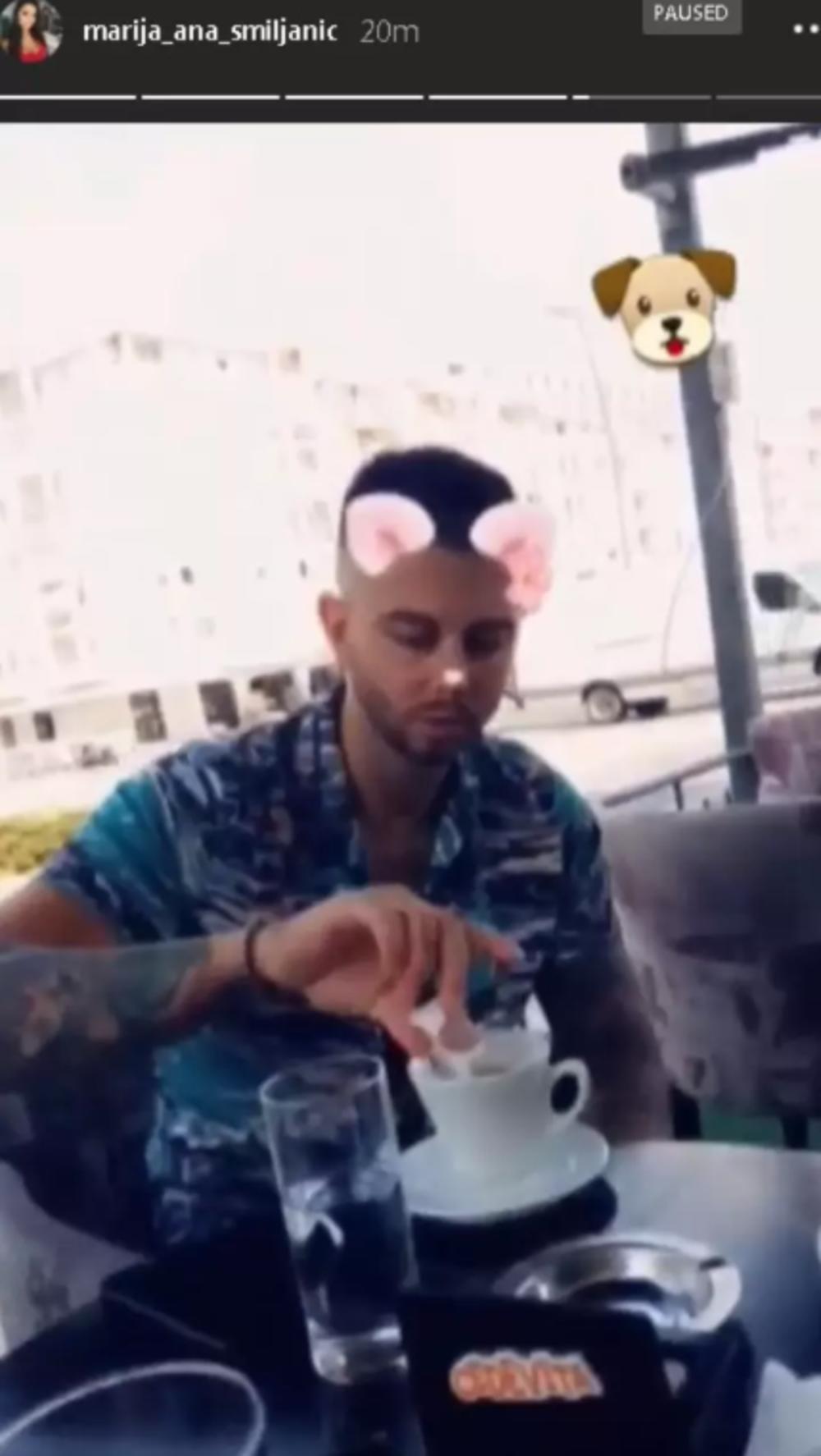 Filip i Marija Ana su pili kafu  