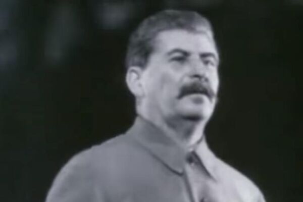 DA LI STE IKADA VIDELI STALJINA KAD JE LJUT? Pogledajte, uopšte nije prijatno! (VIDEO)