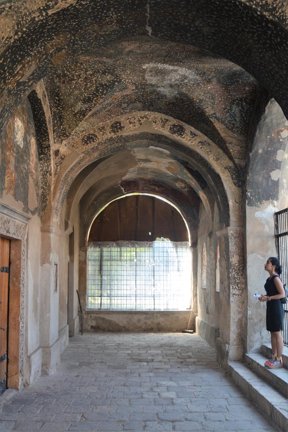 Uništavali su je više puta  