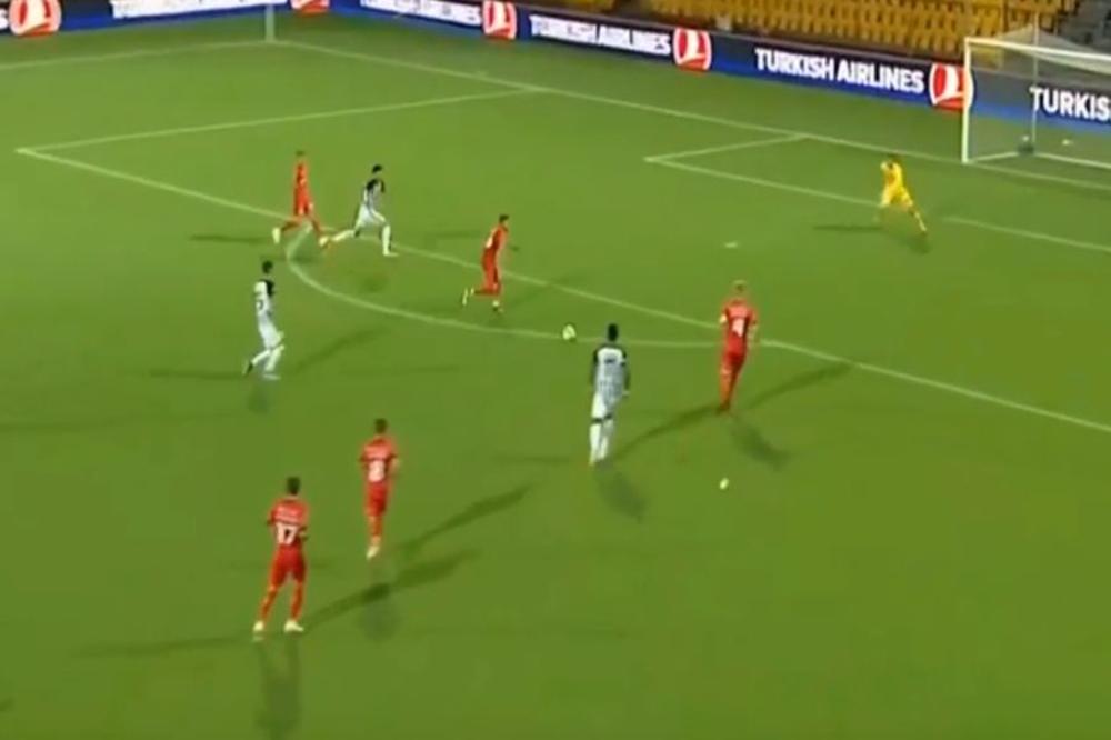 VEĆ NA PRVOM MEČU JE POSTAO LJUBIMAC GROBARA: Jankovićeva lopta na navijagaciju, a Zakarić pokazao kakva je lisica! (VIDEO)