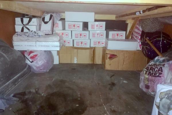 OVIM MOŽE DA SE PODIGNE POLA SRBIJE! Carinici u Preševu zaustavili auto, a onda se šokirali koliko SREDSTAVA ZA POTENCIJU su pronašli! (FOTO)