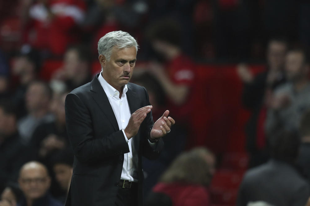 PODRHTAVA TLO U ENGLESKOJ: Žoze Murinjo se vraća u Premijer ligu!