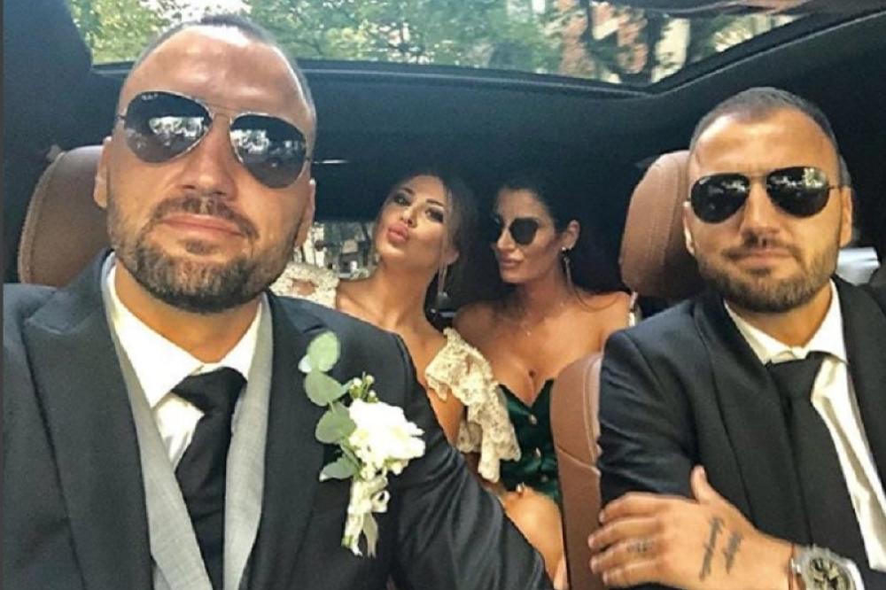 MLADA PALA U DRUGI PLAN: Na svadbi našeg poznatog košarkaša spremili posebno IZNENAĐENJE ZA NJU!