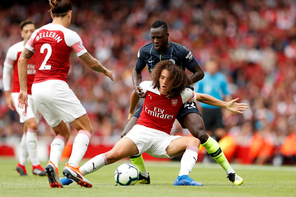 FUDBALER SITIJA OPTUŽEN ZA SILOVANJE: Klub sa Etihada ga je momentalno suspendovao!