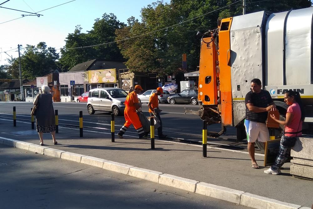 GRAĐANI DA OBRATE PAŽNJU I PRIJAVE PREVARANTE: Beogradom haraju lažni radnici Gradske čistoće