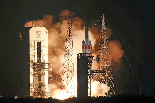 LETELICA KOJA ĆE DOTAĆI SUNCE! NASA lansirala sondu koja će se približiti zvezdi, a NEĆE IZGORETI - evo kako je to moguće! (VIDEO)