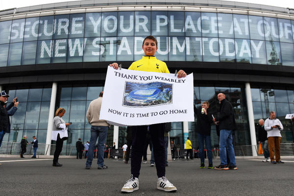 DŽABE POTROŠENA MILIJARDA: Planirali da otvore stadion za mesec dana, a ne mogu da garantuju bezbednost navijačima! (FOTO)