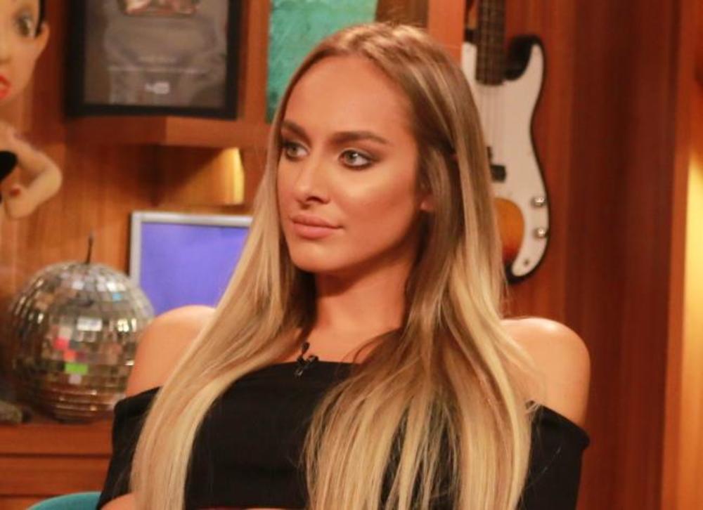 Luna je rešila da se ovoga puta pokaže u drugačijem svetlu  