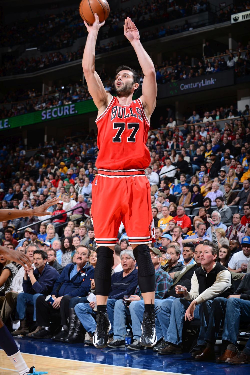 Vladimir Radmanović u dresu Čikago Bulsa  