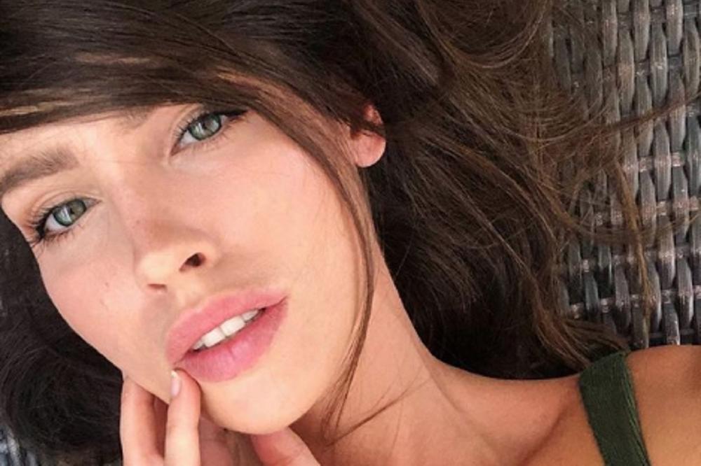 STAVILA JE GRUDI NA IZVOL'TE: Ona će večeras mrzeti Zvezdu, ali će svaki zvezdaš bez prestanka gledati u nju! (FOTO) (VIDEO)