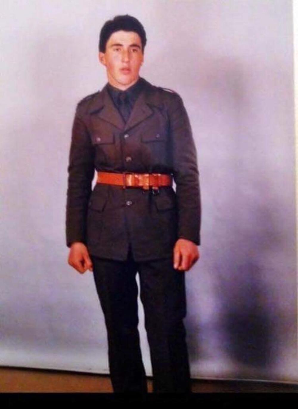 Vojnik Ramuš Haradinaj