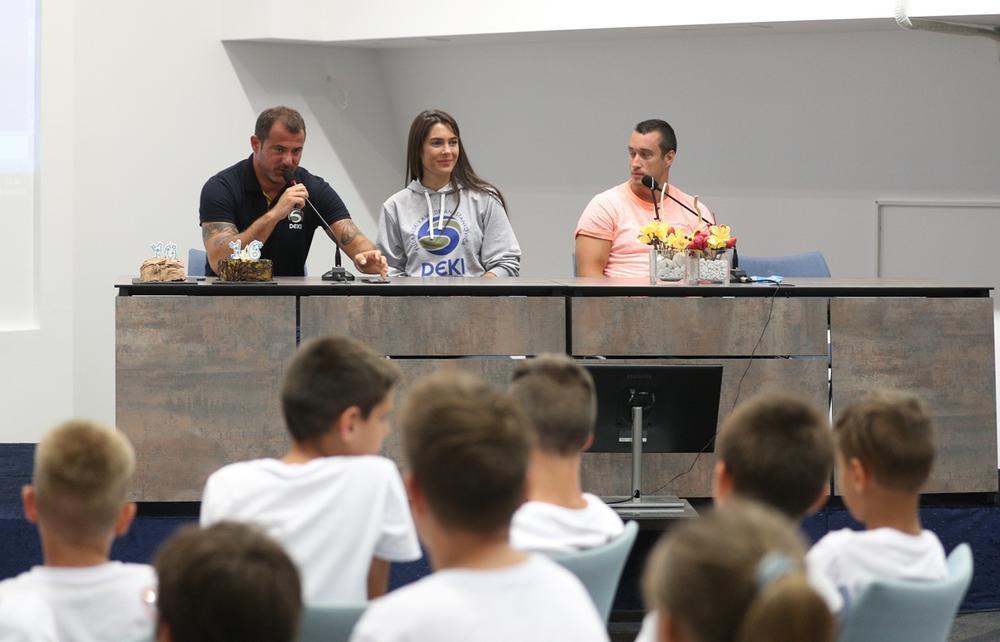 Milica Mandić na kampu Deki5  