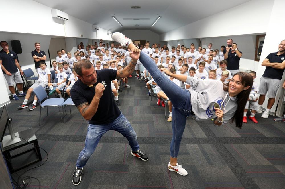 FATALNA SRPKINJA PREBILA DEKIJA STANKOVIĆA: Ovako nešto nikad nisam videla! (FOTO)