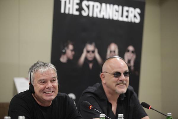 BREGZIT JE LOŠ POTEZ ZA ENGLESKU! The Stranglers o pivu, muzici, tučama, panku, politici (VIDEO)