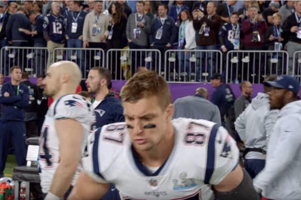 OSAM GODINA JE ŠTEDEO PLATU I BONUSE, a zahvaljući prijatelju, sada je rešio da sebe časti jednim ukrasnim detaljem! (FOTO) (VIDEO)