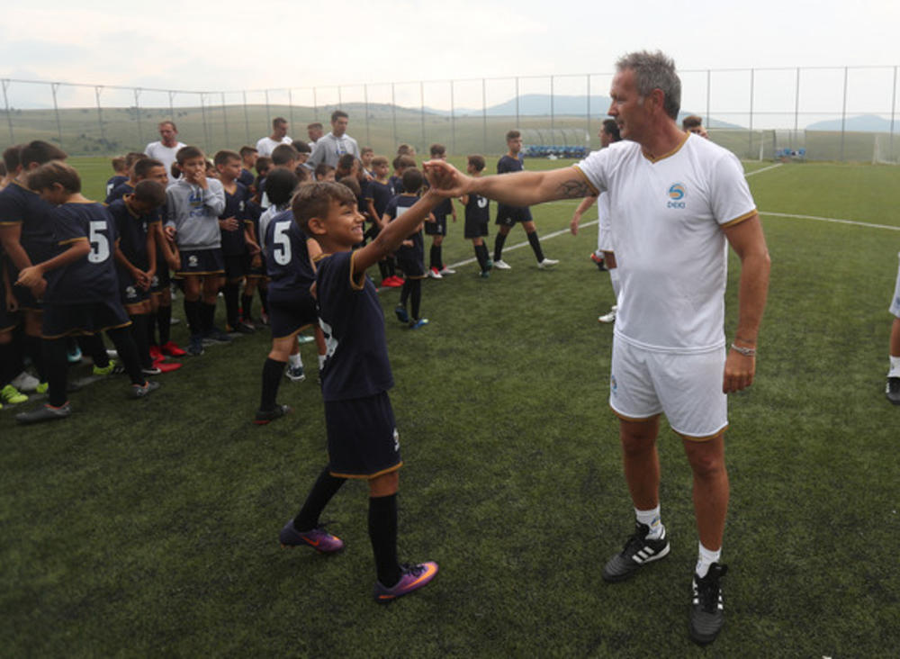 Klinci su odluševljeni Mihajlovićem