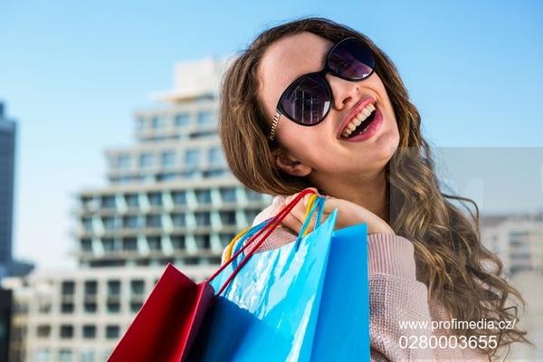 VOLITE ŠOPING? Saveti kako da se obučete moderno i kvalitetno, a da ne ispraznite svoj novčanik!