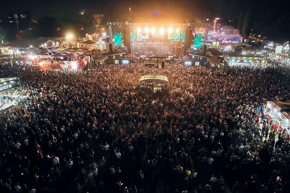DŽONI MAR IPAK NE SVIRA: Rock opera spektakularno zatvara Belgrade Beer Fest u ponedeljak