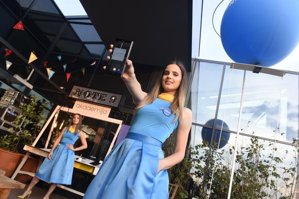 Telefon sa vrhunskim performansama