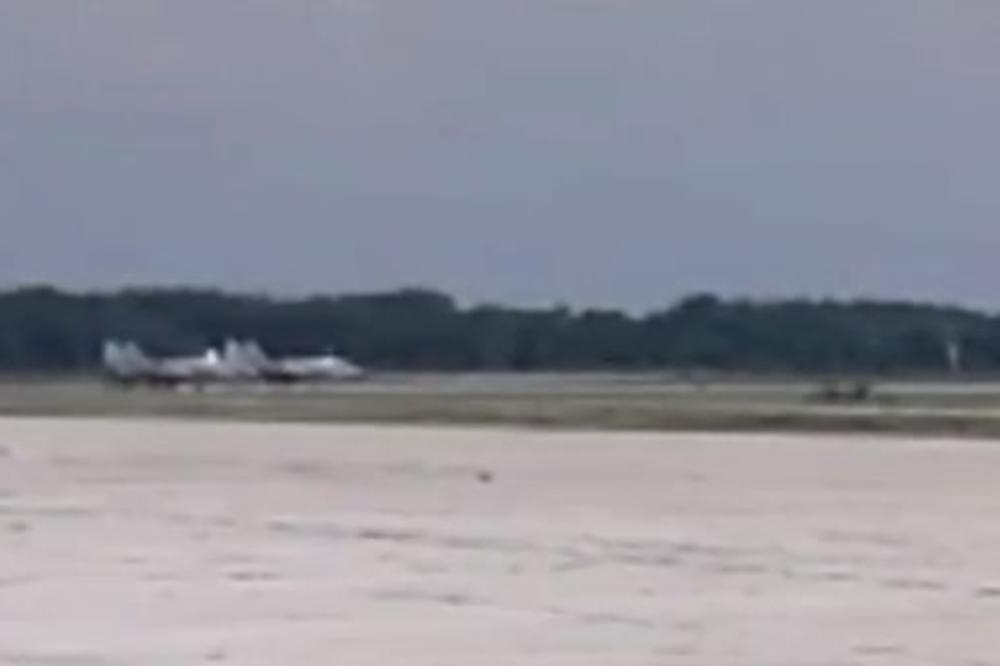 PRVI SNIMAK NOVIH SRPSKIH MIGOVA 29 NA NEBU IZNAD BATAJNICE: Poleteli su, evo kako je izgledao NJIHOV LET! (VIDEO)