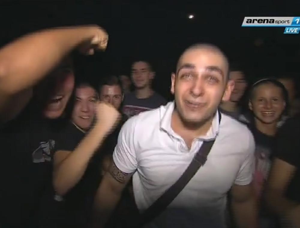 Delije u transu luduju pred meč sa Salcburgom  