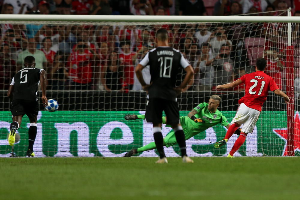 LIGA ŠAMPIONA: PSV dobio u gostima, heroj Meksika je heroj Ajndhovena, podela plena u Lisabonu! (VIDEO)