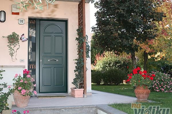 ŠTA JE NAJBOLJE REŠENJE ZA ZAŠTITU: Sigurnosna vrata, sigurnosna brava ili blindirana vrata?