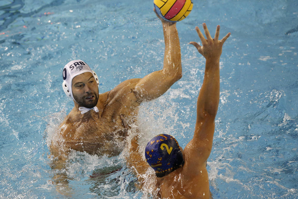 DELFINI POKVARILI FILIPOV JUBILEJ: Filipović dao 600. gol za reprezentaciju, Srbija pukla od Crne Gore!