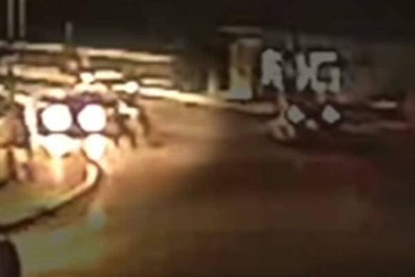 POJAVIO SE SNIMAK TRAGEDIJE U BEČIĆIMA: Ovo je momenat u kojem je Emina Adrović naletela na Miloša i Snežanu! (VIDEO)