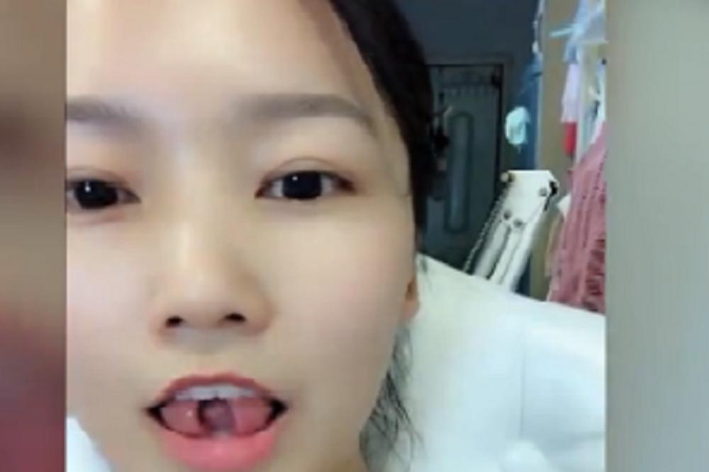 ŠTA TO RADIŠ SA JEZIKOM, CRNA DEVOJKO? Ljudi kao hipnotisani gledaju ovaj snimak! (VIDEO)