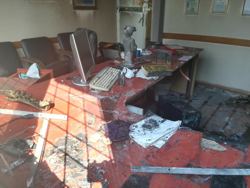 Demolirana kancelarija  