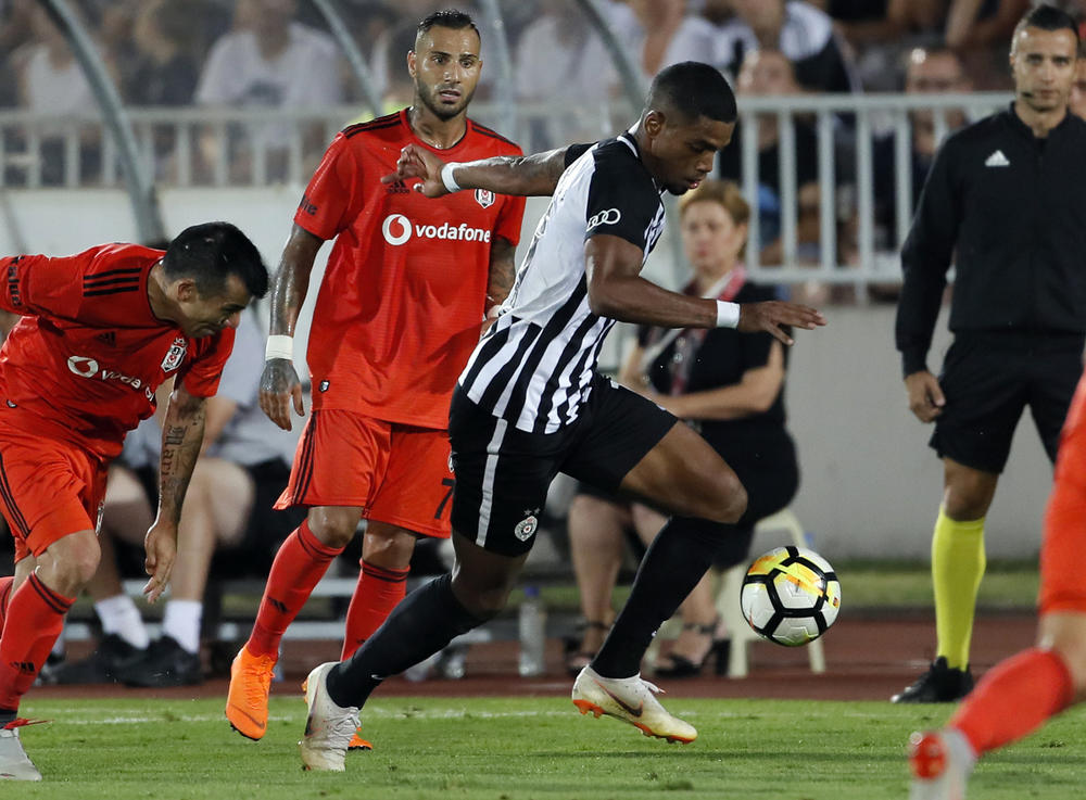 Partizan je odigrao 1:1 sa Bešitkašom  