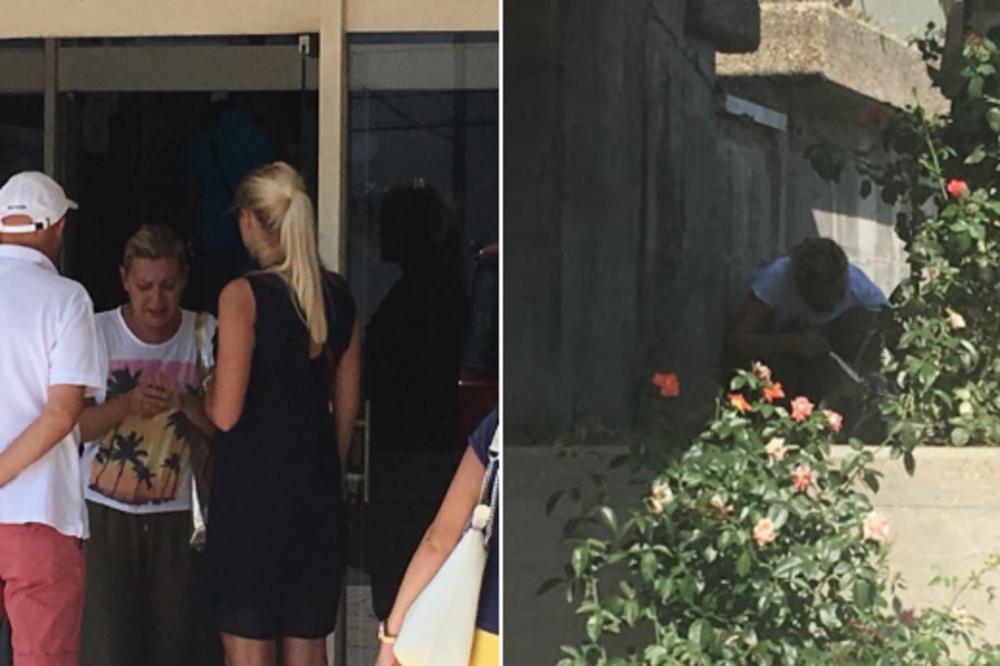 POTRESNE SCENE ISPRED NARODNE BIBLIOTEKE! Darko (50) je stradao na radnom mestu, a njegova supruga NIJE MOGLA DA SAKRIJE BOL I OČAJ (FOTO)