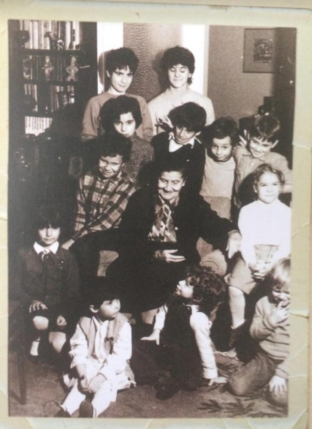 VOLELA JE JEDNOG SERGEJA! Ljubavna priča Desanke Maksimović DIRLJIVIJA ...