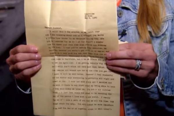 NIJE ZNALA GDE SE NALAZI: Pronašla je pismo 2 godine nakon SMRTI MUŽA, a ono što je u njemu pisalo je SASEKLO