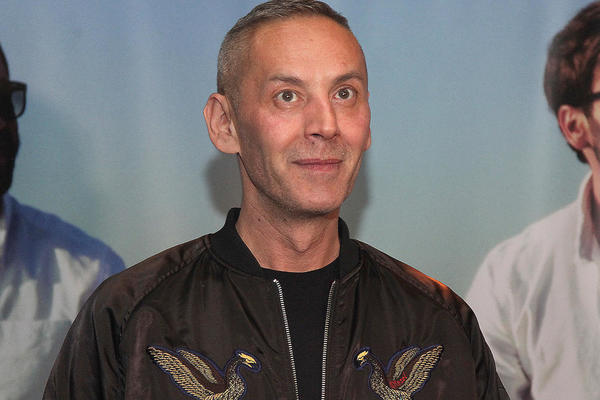 SAŠA VIDIĆ OBJAVIO FOTOGRAFIJU IZ BOLNICE KOJA LOMI SRCA: Emotivnom porukom otkrio kako se sada oseća! (FOTO)