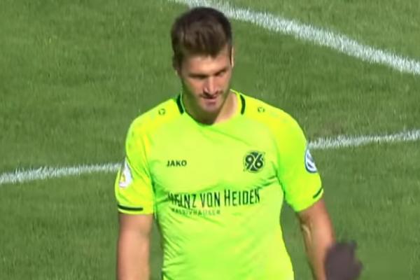 I Nemci imaju svog Vardija! Od sedme, preko četvrte lige stigao u Bundesligu, i odmah postao fudbalska zvezda!