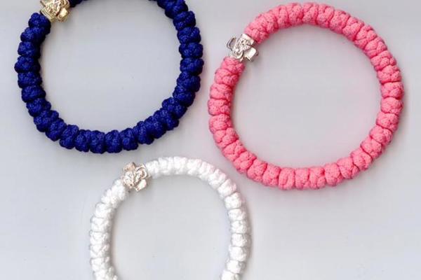 OBIČAJ KOJI VALJA ISPOŠTOVATI: Kada se BROJANICA POKIDA, morate uraditi sledeću stvar! (FOTO)