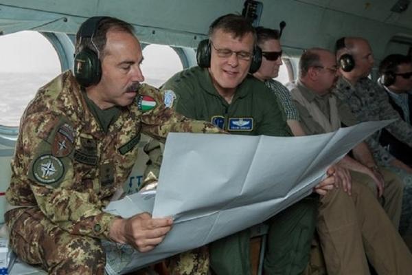 VUČIĆ I TAČI RADE DOBAR POSAO: Komandant NATO kaže da ne zna za plan podele Kosova